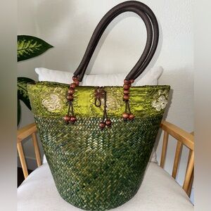 RARE Green Hand-Woven Straw Boho Retro Sequin Wood Beeded Tote Bamboo Ratten Bag